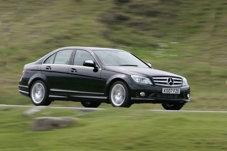 Ремонт Mercedes-Benz C-Class W204. Mercedes Service, Підлісся