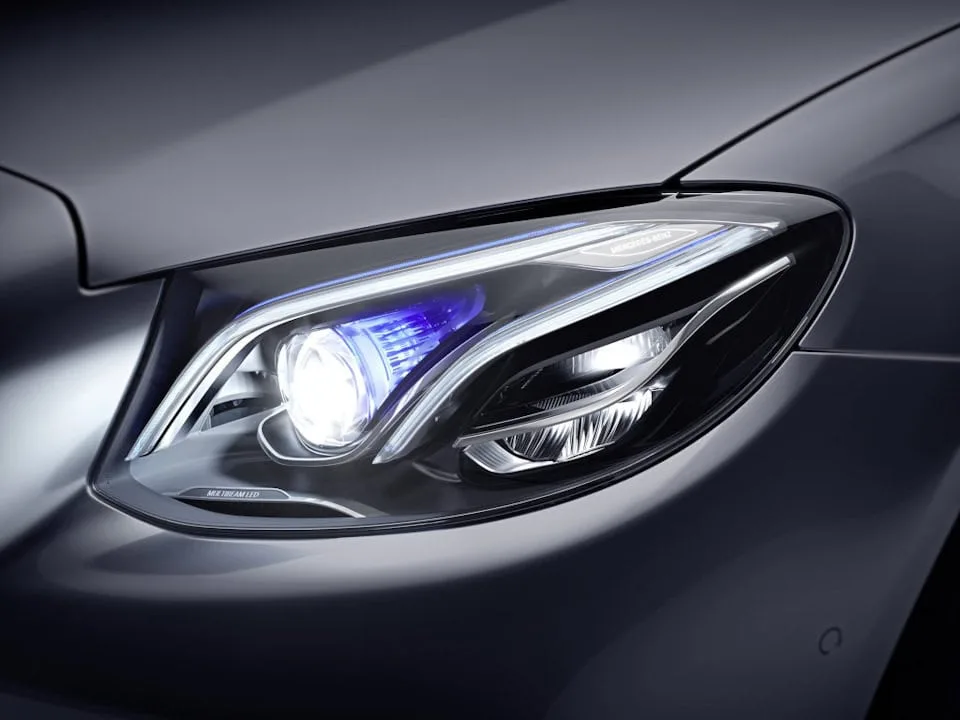 Огляд сертифікованих аналогів фар для Mercedes-Benz. Mercedes Service, Підлісся