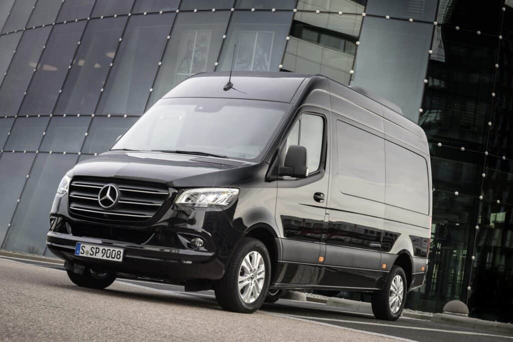 Mercedes Vito, V-Class чи Sprinter: який обрати у 2025 році?. Mercedes Service, Підлісся